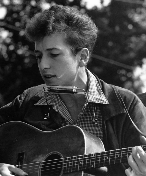 15  Joan Baez Bob Dylan Crop 583 704 S C1 C C 0 0 1